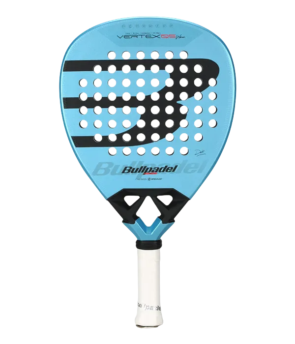 Bullpadel Vertex 05 W by Delfi Brea